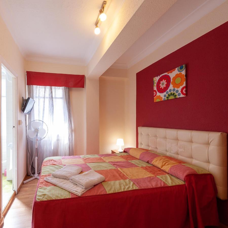 Hostal Manjon Бургос Экстерьер фото